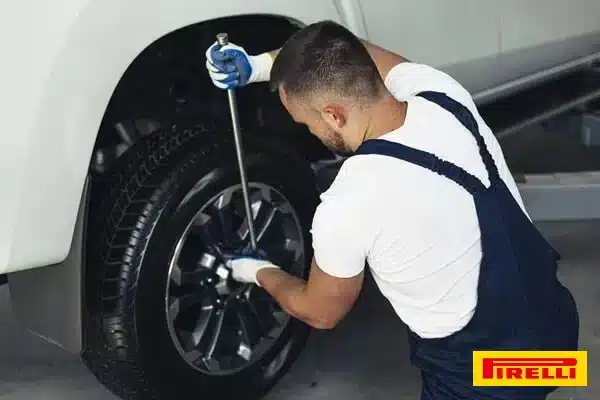 changing-car-wheels