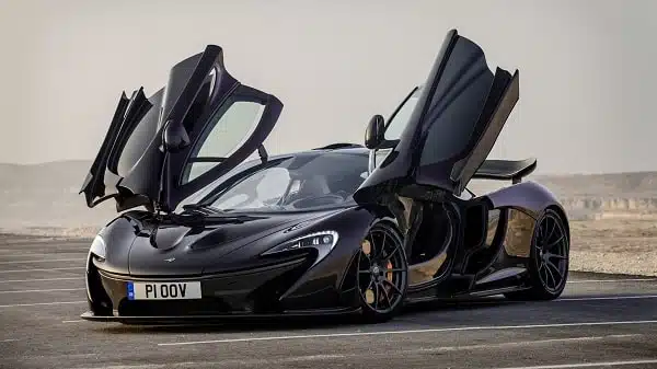 รถยนต์ McLaren P1