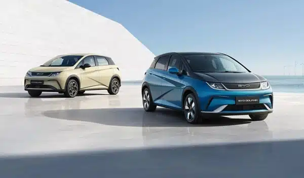 รถยนต์ไฟฟ้า dolphin