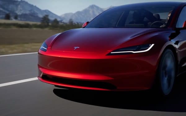 รถ Tesla Model 3 