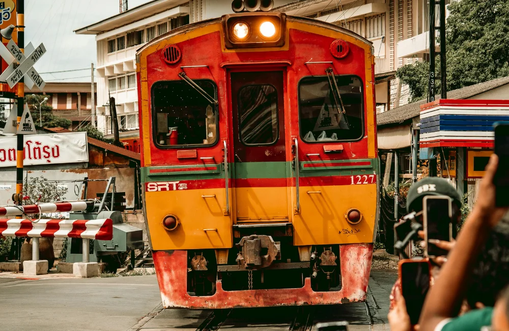 จุดไหนบ้างที่คนใช้รถสามารถเจอเส้นทแยงเหลือง